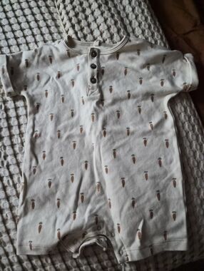 Quincy Mae Cream Romper with Carrot Print